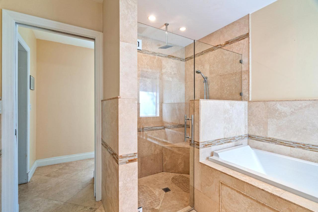 #1 Fort Lauderdale House - Heated Salt Water Pool - Private Oasis-Updated Gorgeous 3Br 3Ba - Las Olas ภายนอก รูปภาพ