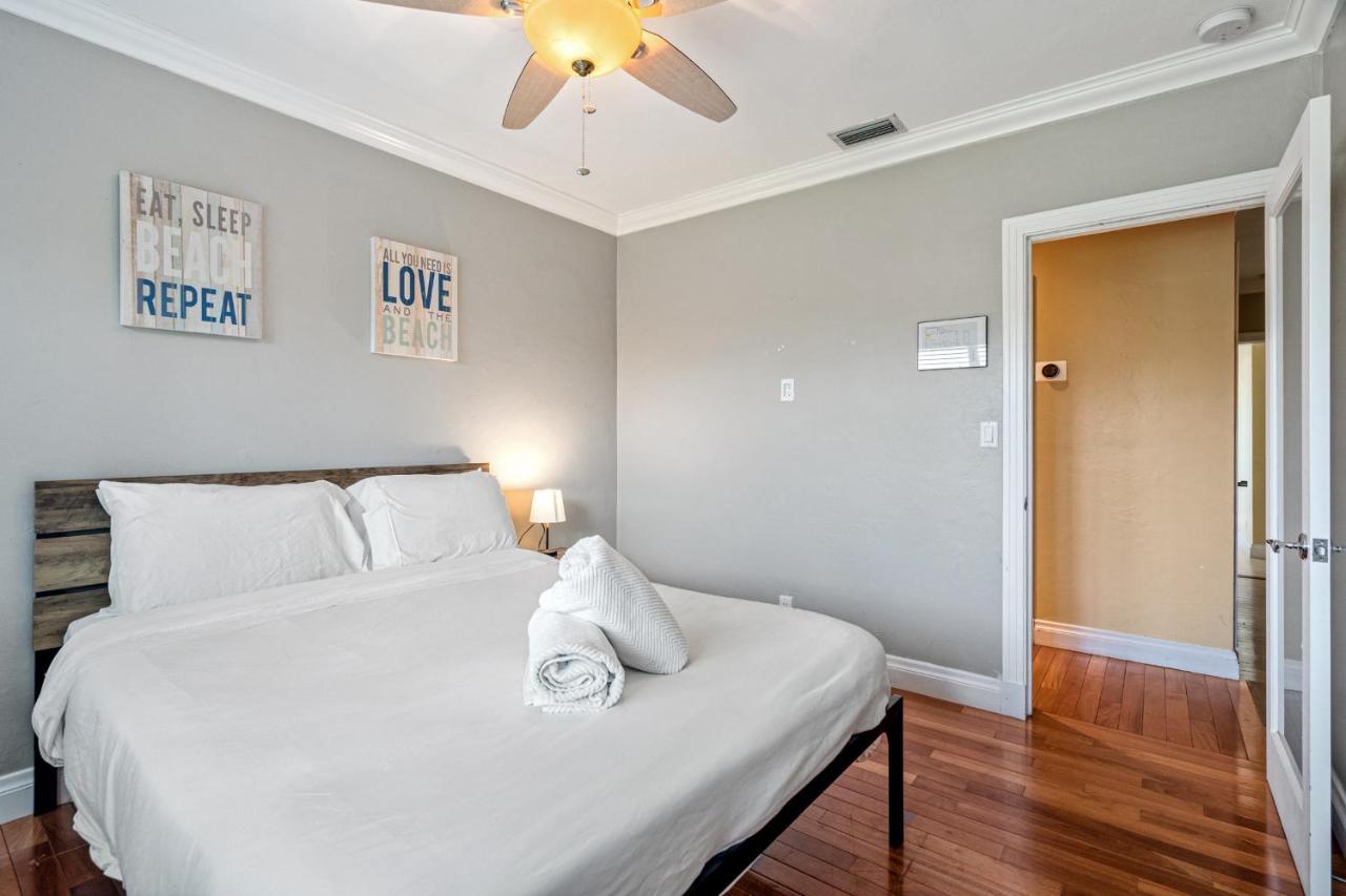 #1 Fort Lauderdale House - Heated Salt Water Pool - Private Oasis-Updated Gorgeous 3Br 3Ba - Las Olas ภายนอก รูปภาพ